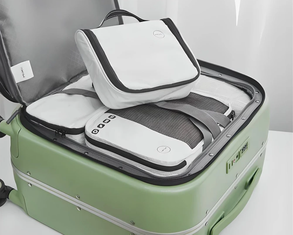 best travel suitcase carry on